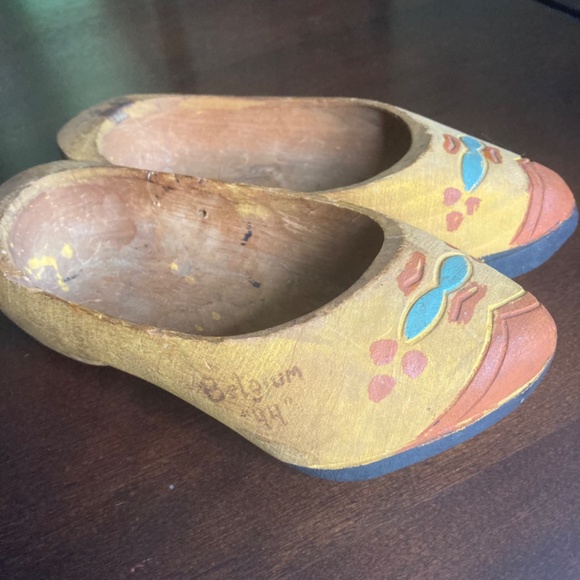 Vintage/Antique Wooden Carved Shoes, Belgium 1944 - Picture 11 of 11